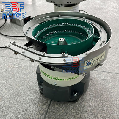 เสียงกันเสียงสั่นสะเทือน Bowl Feeder เครื่องเชื่อมพลาสติกหมุน Bolt Vibrator Feeder