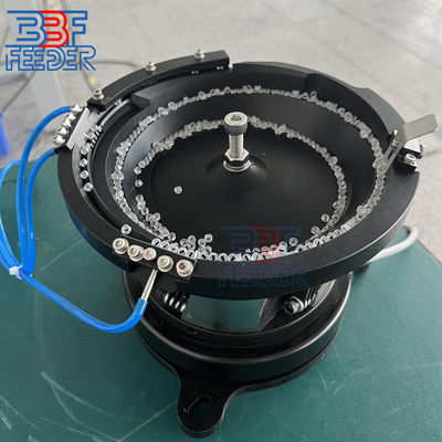 เครื่องหมุน Multilane Vibratory Bowl เครื่องชิ้นส่วนเล็ก ส่วนประกอบ เครื่องให้ความสั่น