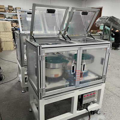 ส่วนที่สั่นสะเทือนที่กําหนดเอง กว้าง 300 มิลลิเมตร สําหรับการให้อาหารส่วนประกอบและอัตโนมัติในการผลิต