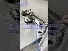 เครื่องให้อาหารถังสั่น ส่งชิ้นเล็ก ๆ